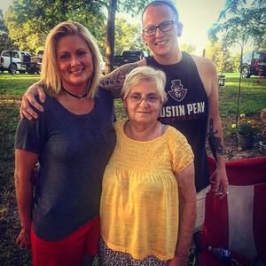 Meet your Posher, Lyndsey